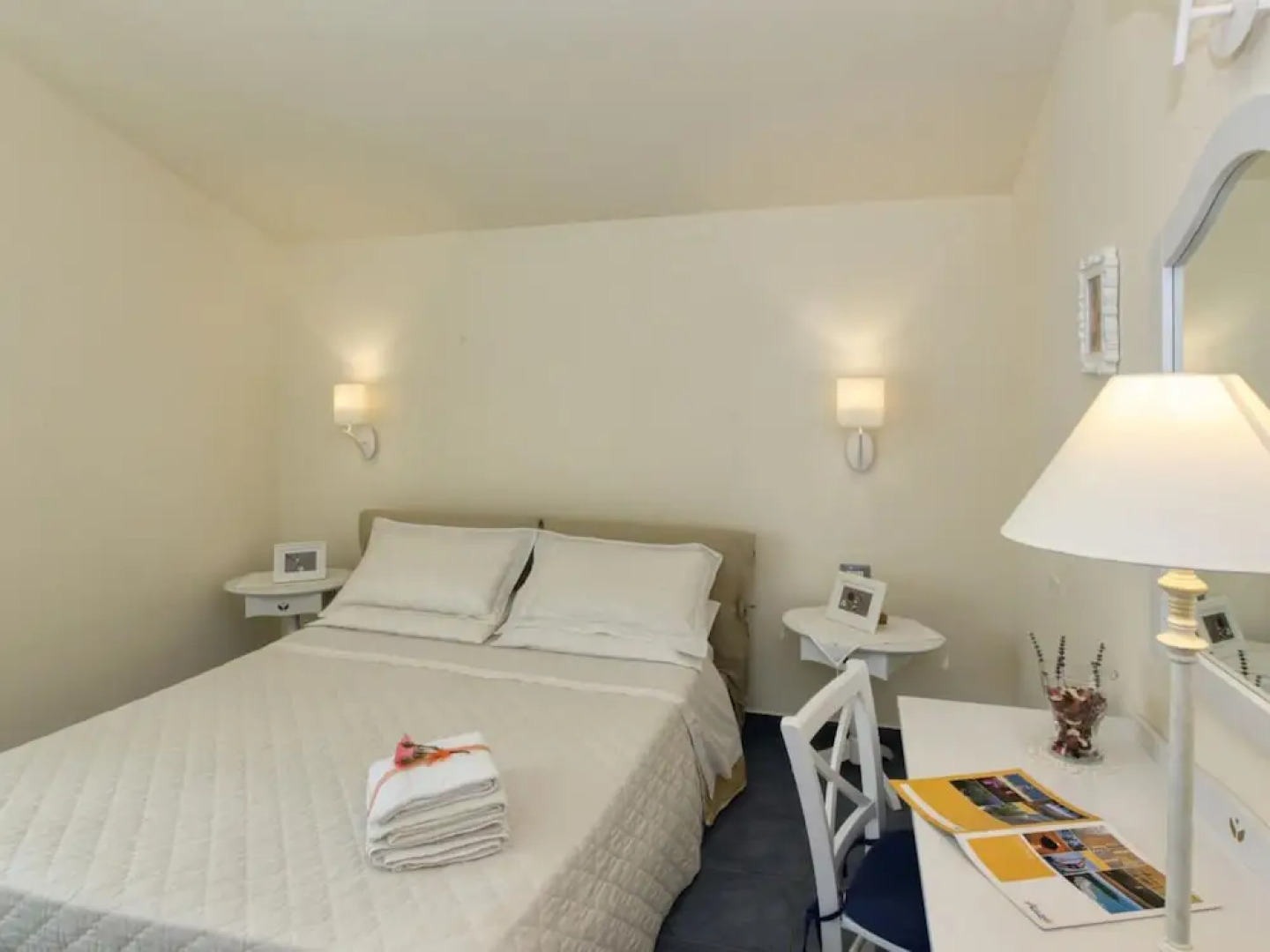 Mansion in Case Alte With Pool & Nature Trails