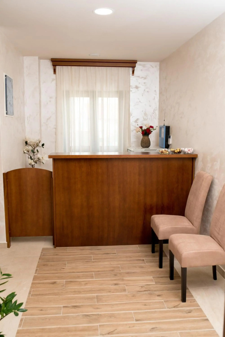 IPN APARTMENTs -MOTEL