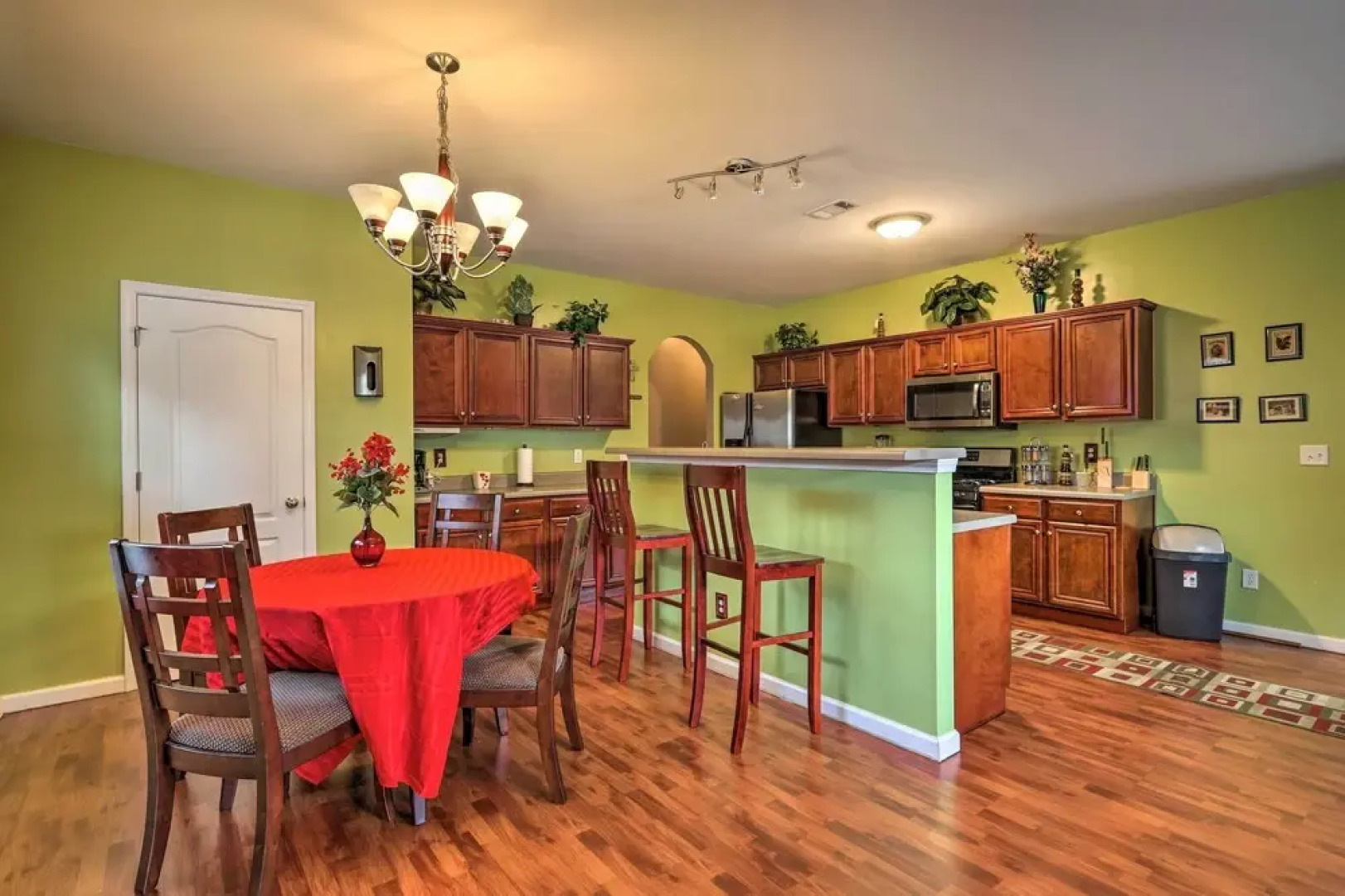 Family Getaway w/ Movie Room Near Atlanta!