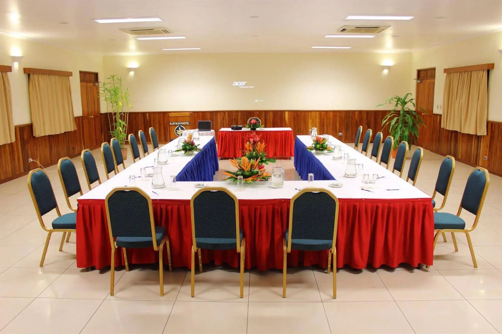 Alotau International Hotel