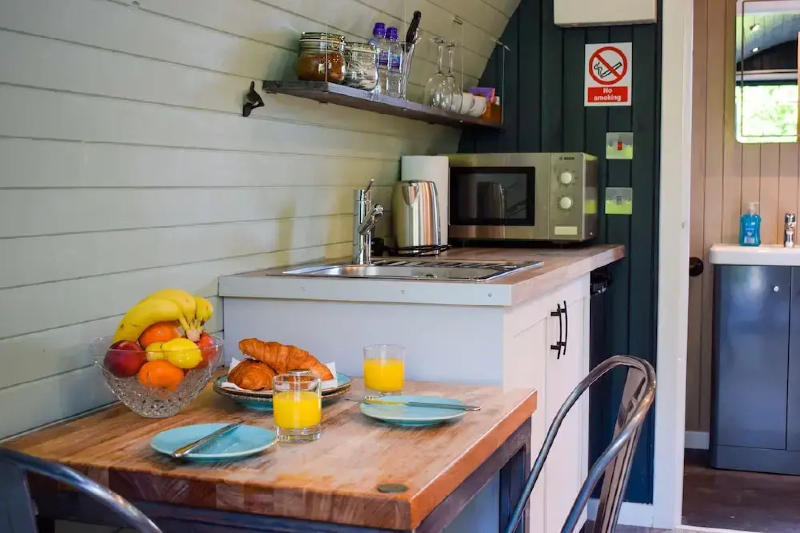 The Shack and Pods at Inchree