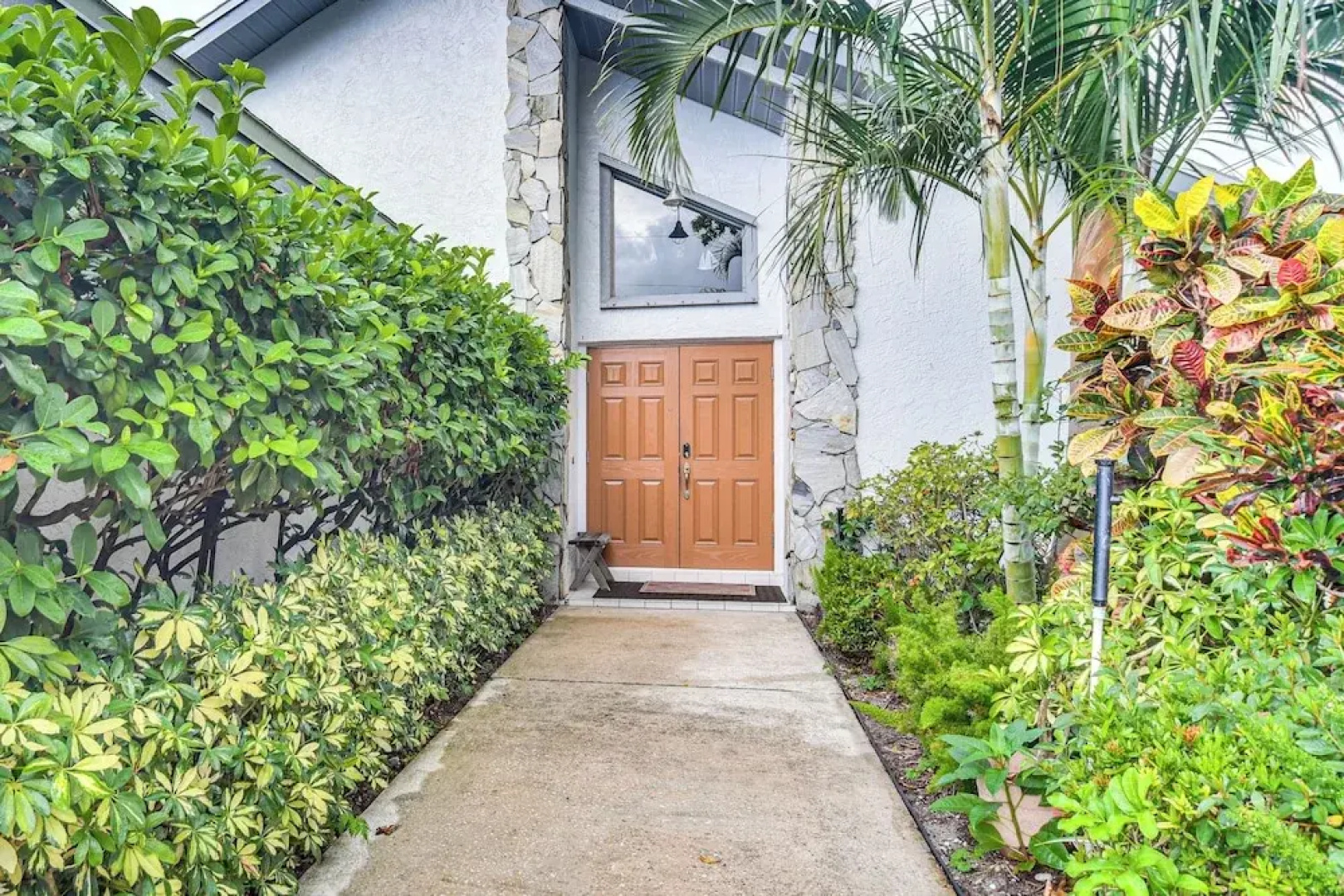 4 Mi to Beach: Sunny Seminole Home w/ Pool