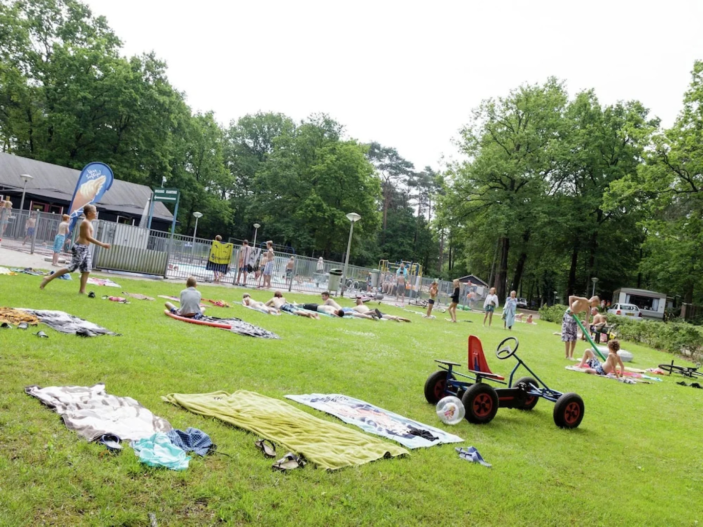 Campsite - Cozy Tentlodge With Roofed Terrace in a Green Area