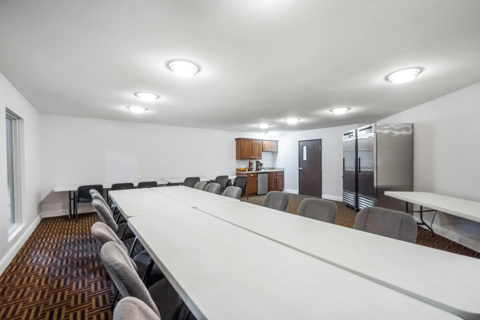 Super 8 by Wyndham Calvert City Kentucky Lake Area