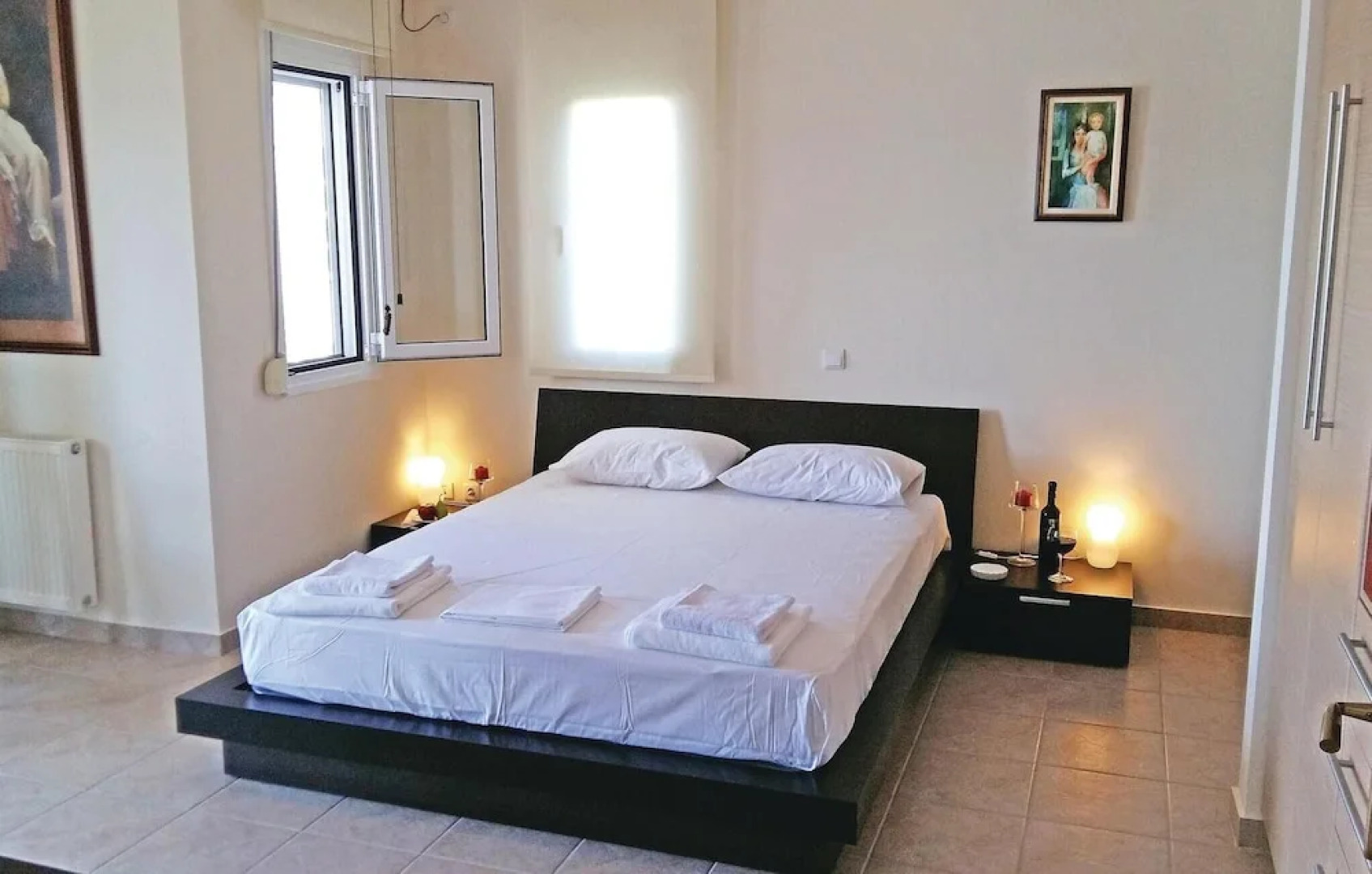 Amazing Home in Theologos with Hot Tub, WiFi & 6 Bedrooms