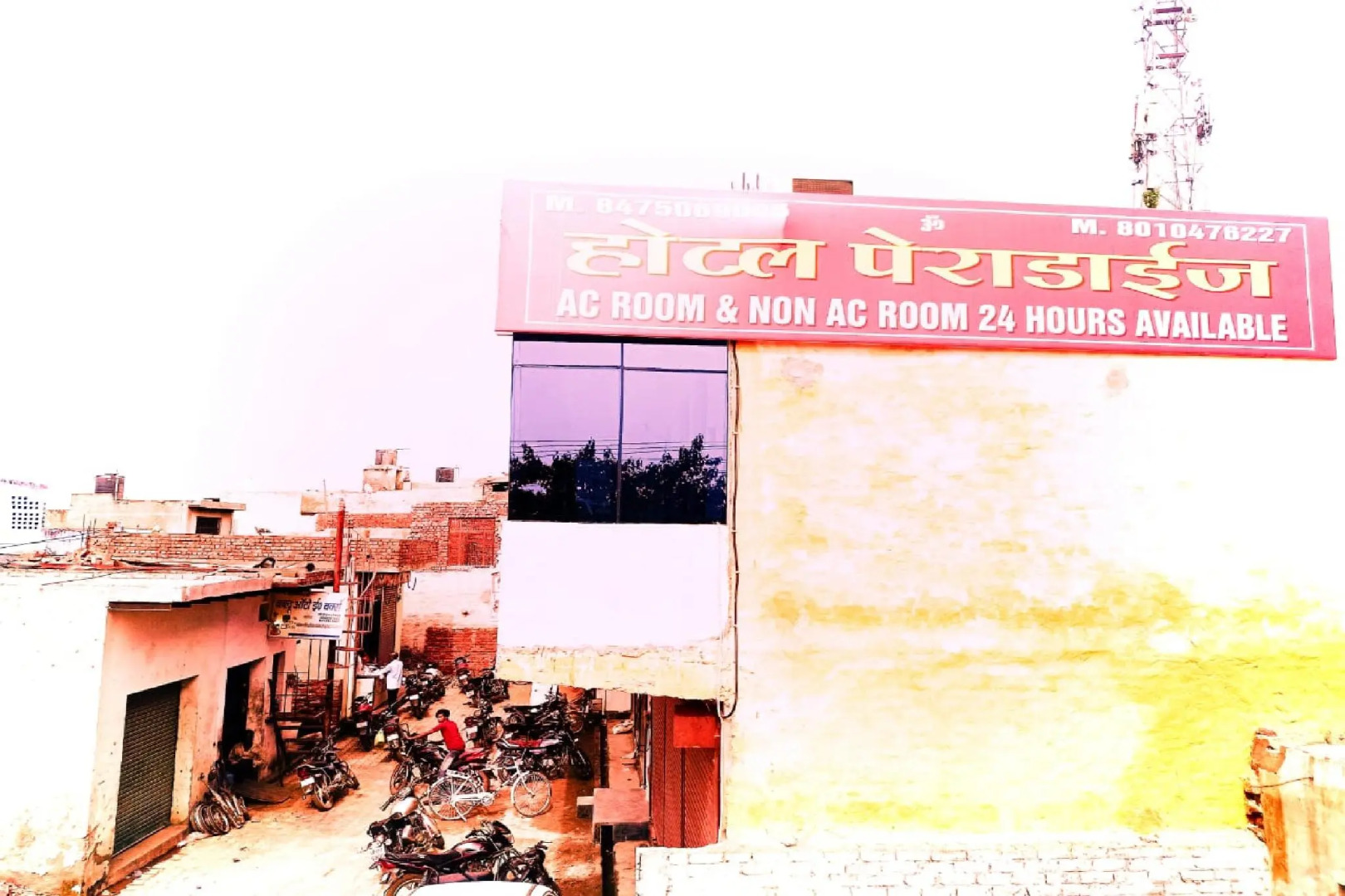 SPOT ON 82188 Hotel Paradise