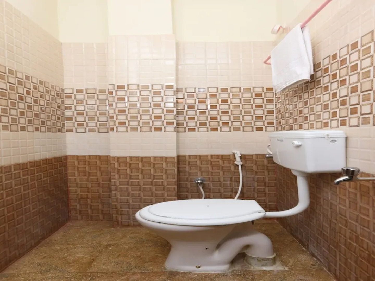 OYO 15197 Reddy's International