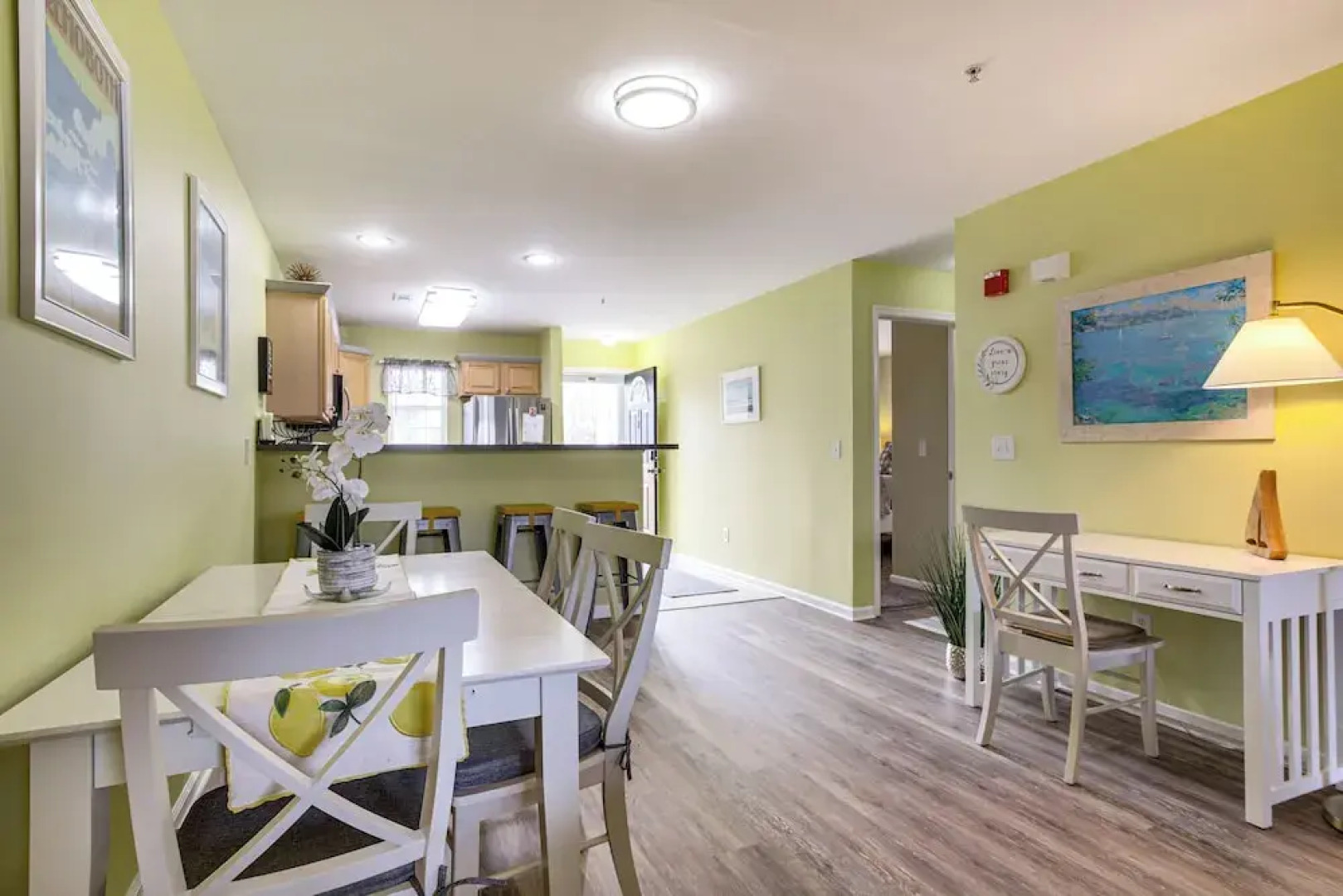 3 Mi to Savannah Beach: Lewes Condo w/ Pool Access