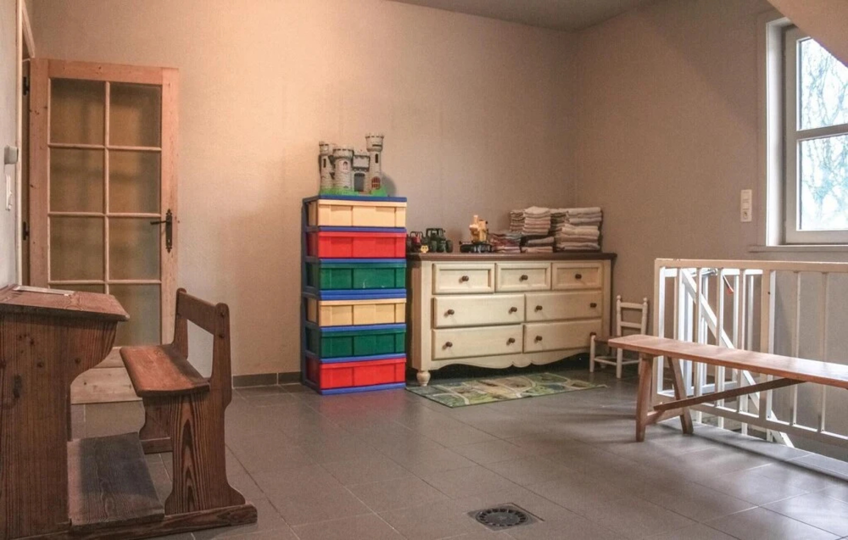 Nice Home in Lo-reninge With 6 Bedrooms, Jacuzzi and Wifi