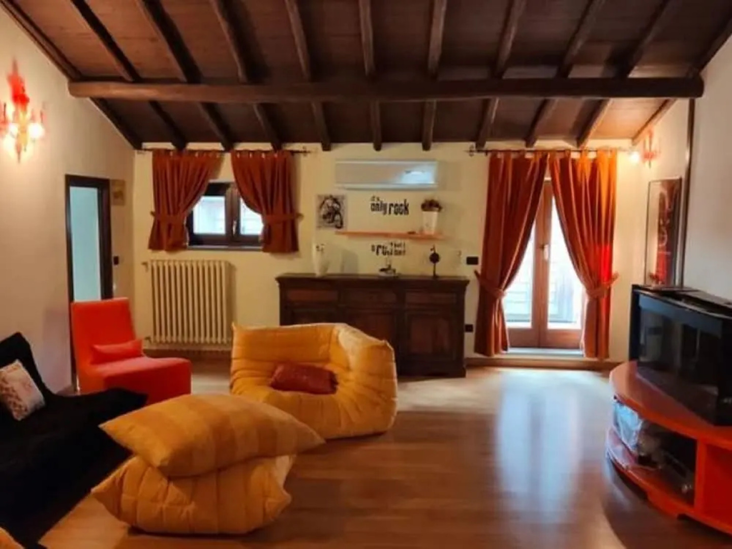 Premium Castle in Vetralla with Jacuzzi