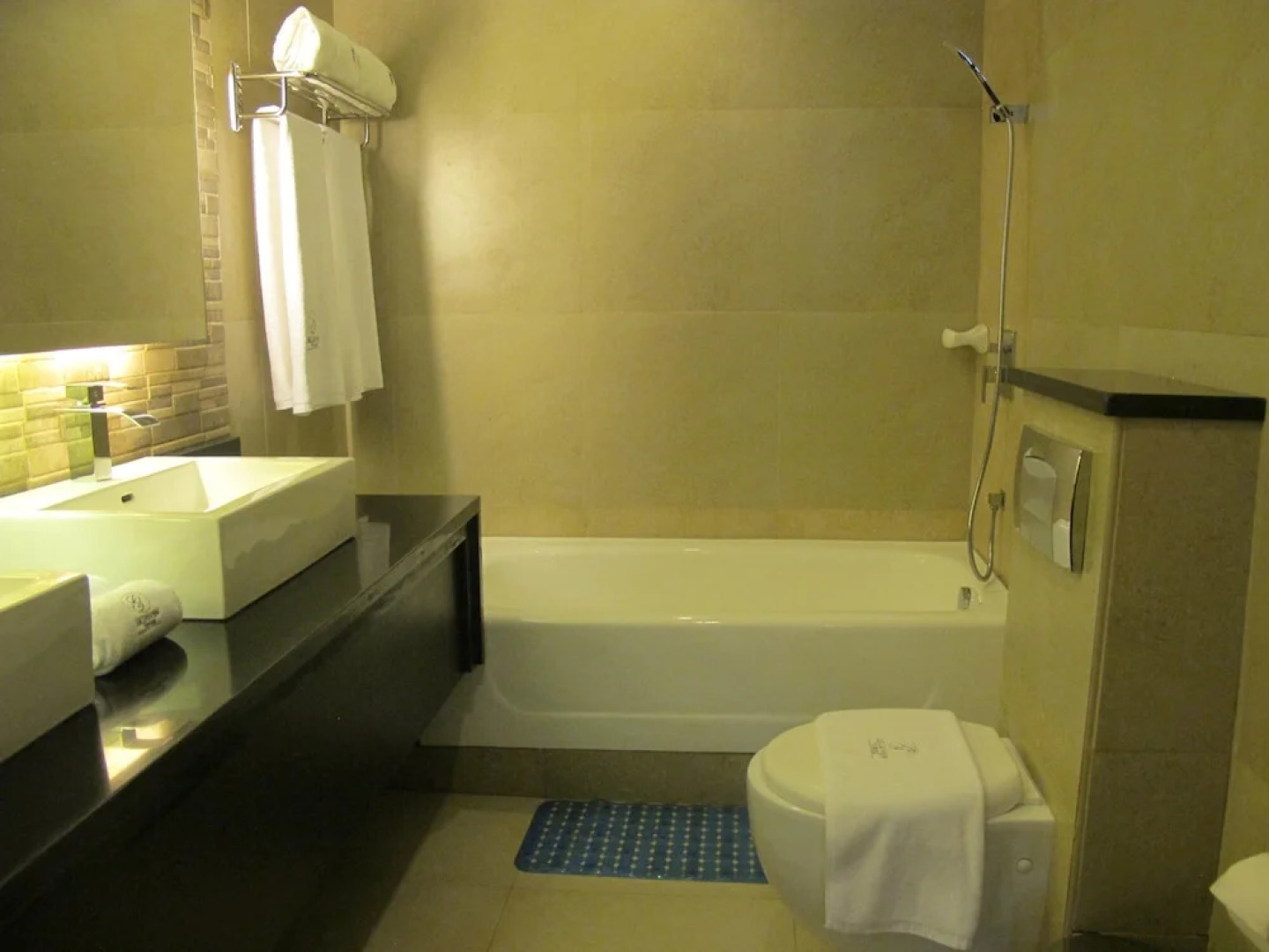 Kay Hotel & Residences