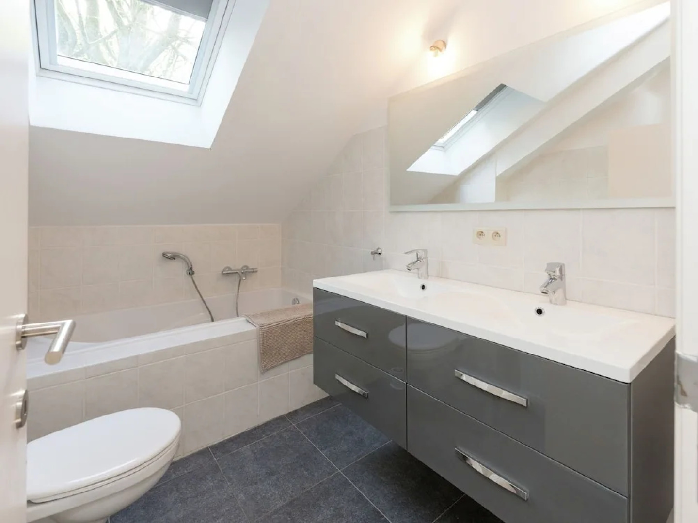 Magnificent Mansion with Sauna & Hot Tub in Libin