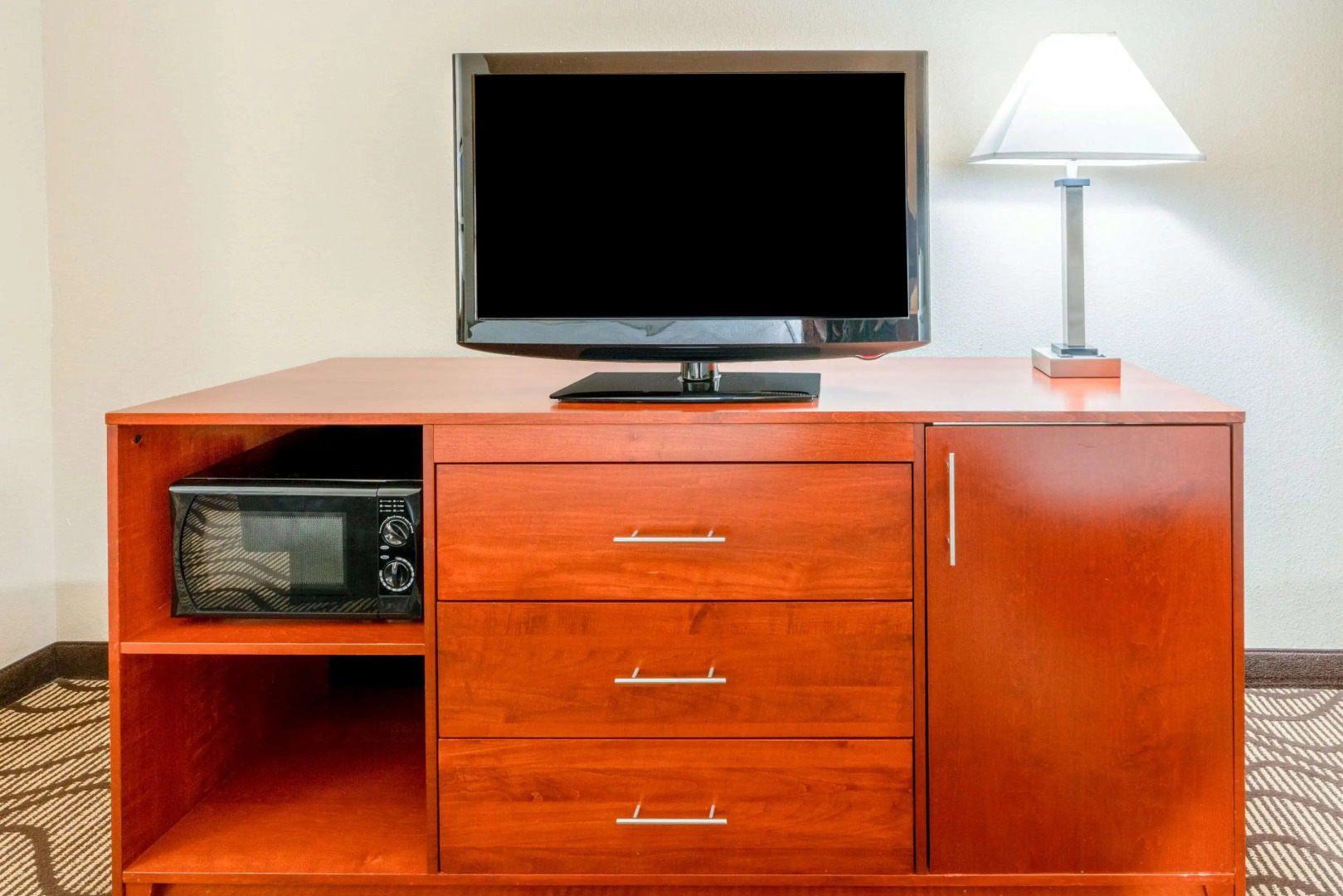 La Quinta Inn & Suites by Wyndham Midwest City - Tinker AFB