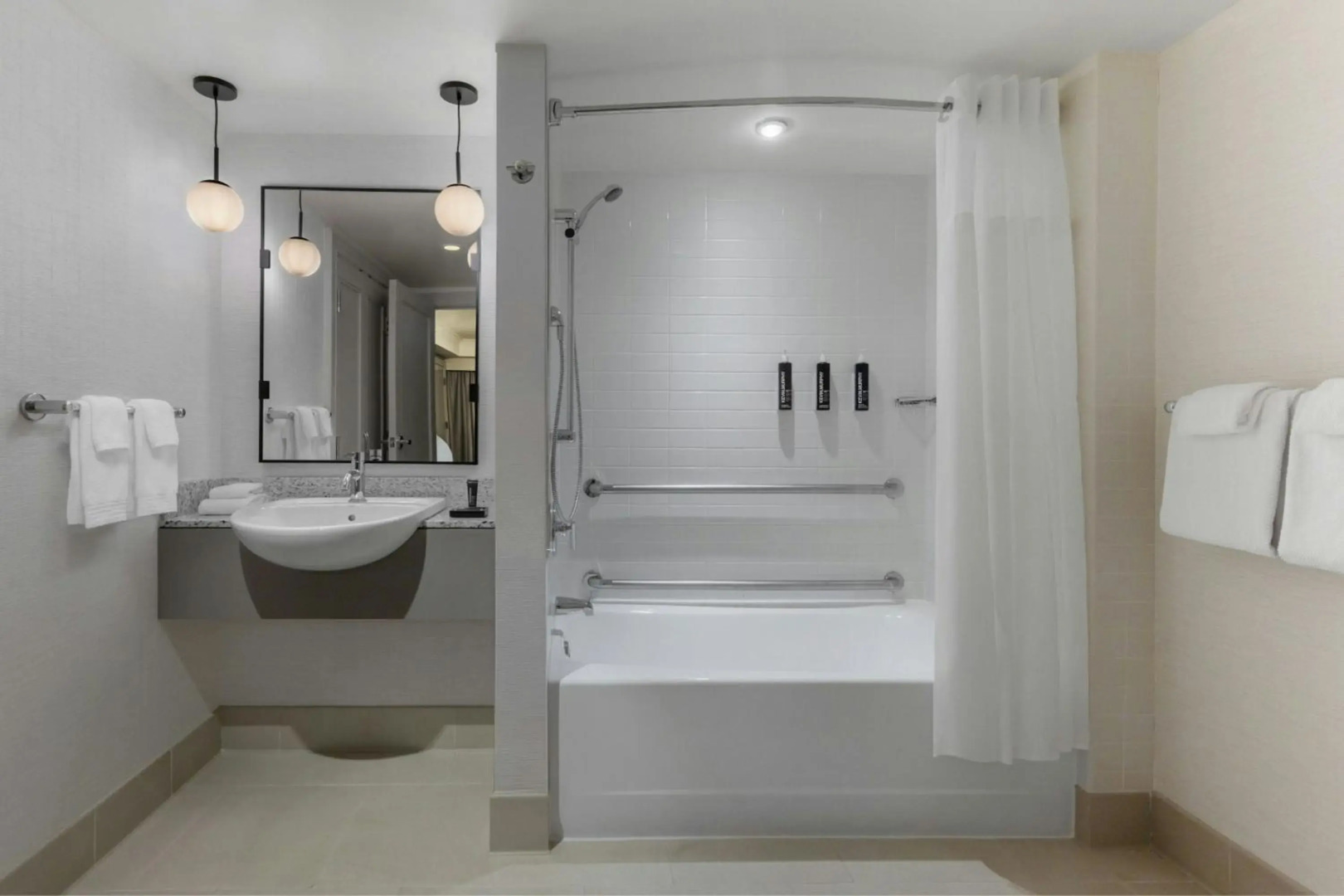 Renaissance® Boston Seaport District