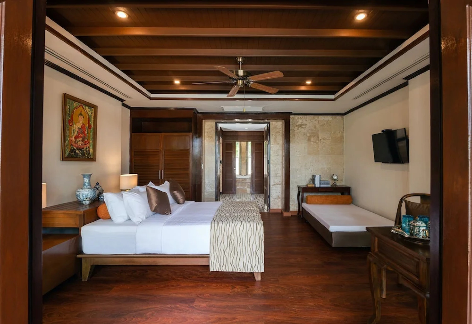 Jantra Residence by Chinocollection