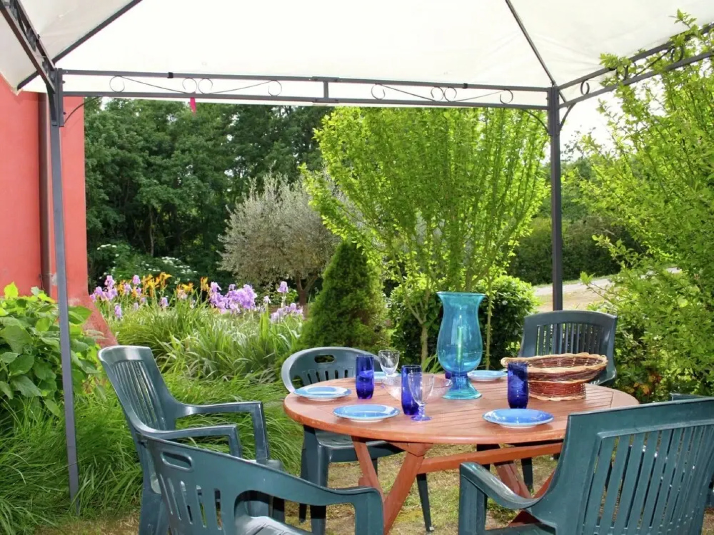 Villa Near Lake Bracciano With Pool