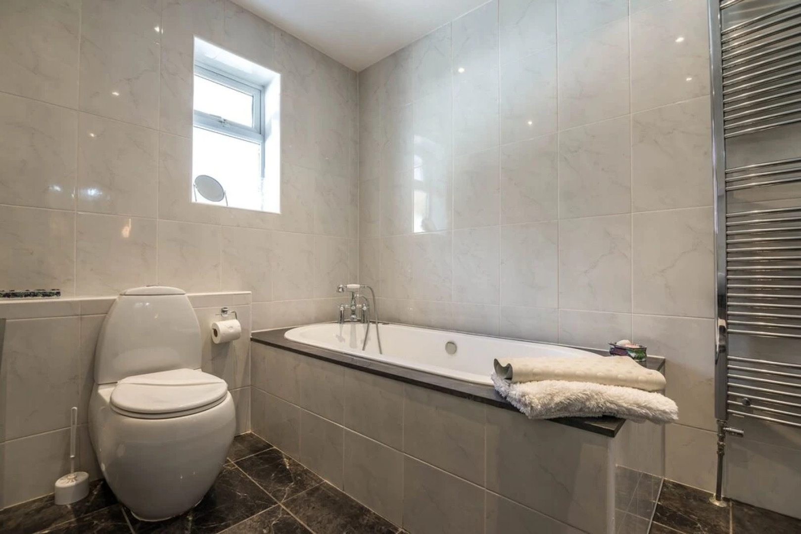 The Old Orchard - 3 Bedroom - Lamphey