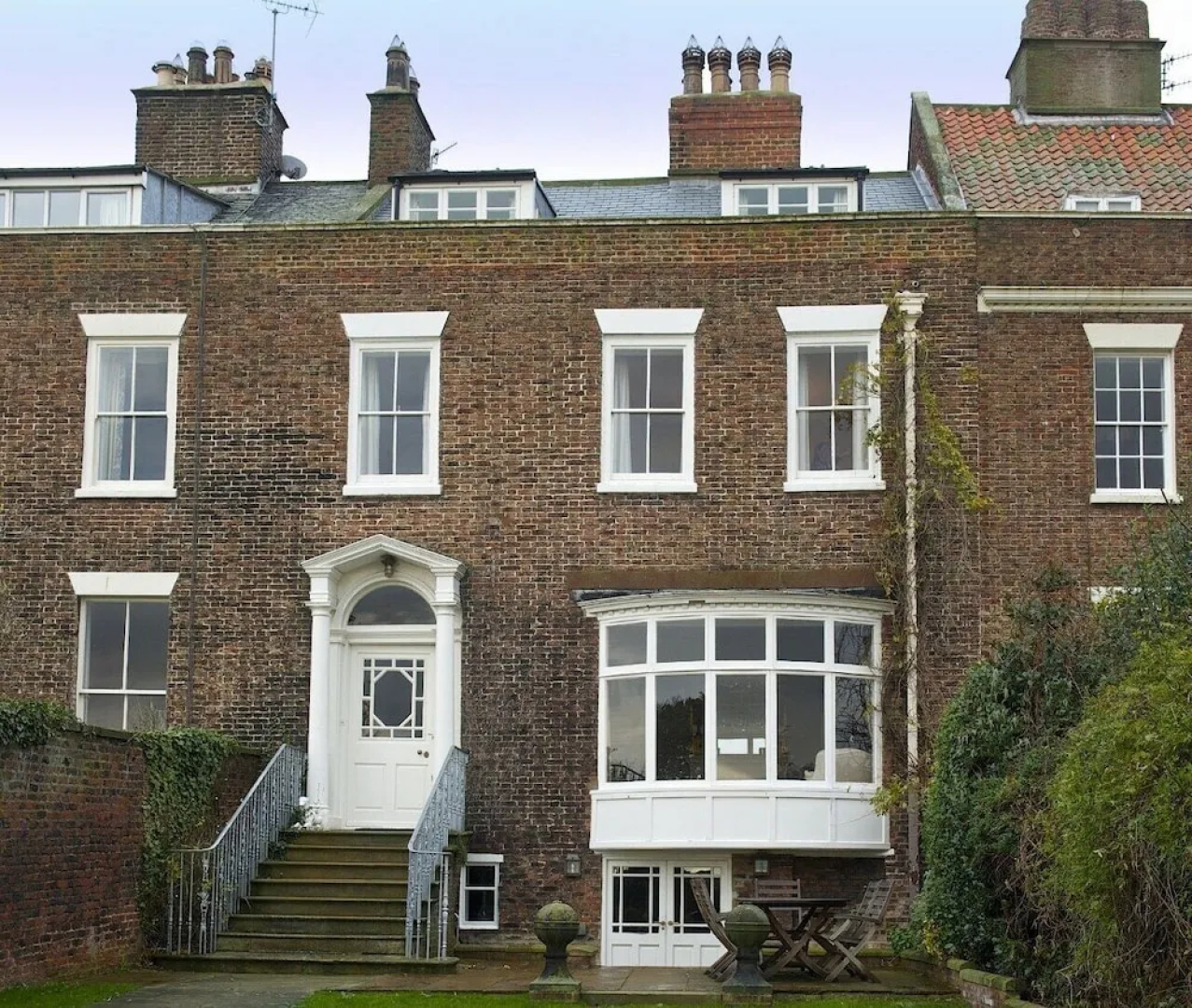 12 St Hilda's