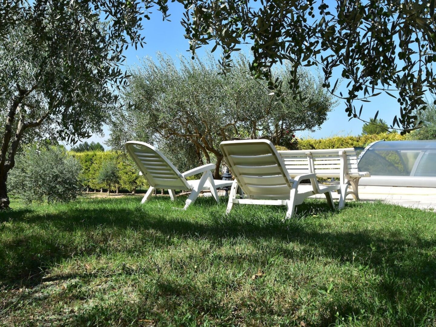 Stunning Villa Near Regusse With Private Swimming Pool