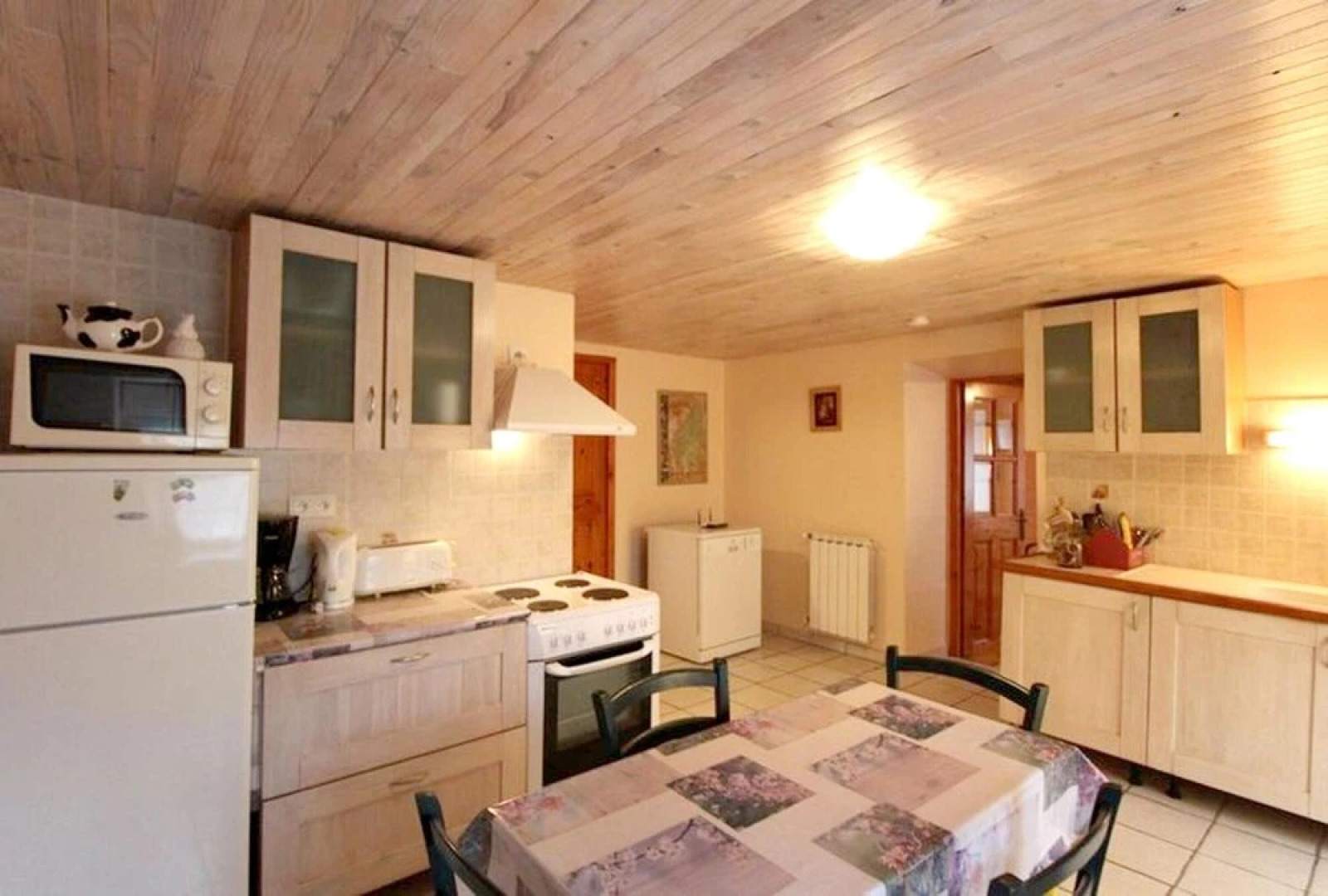 Apartment With one Bedroom in Champis, With Enclosed Garden and Wifi