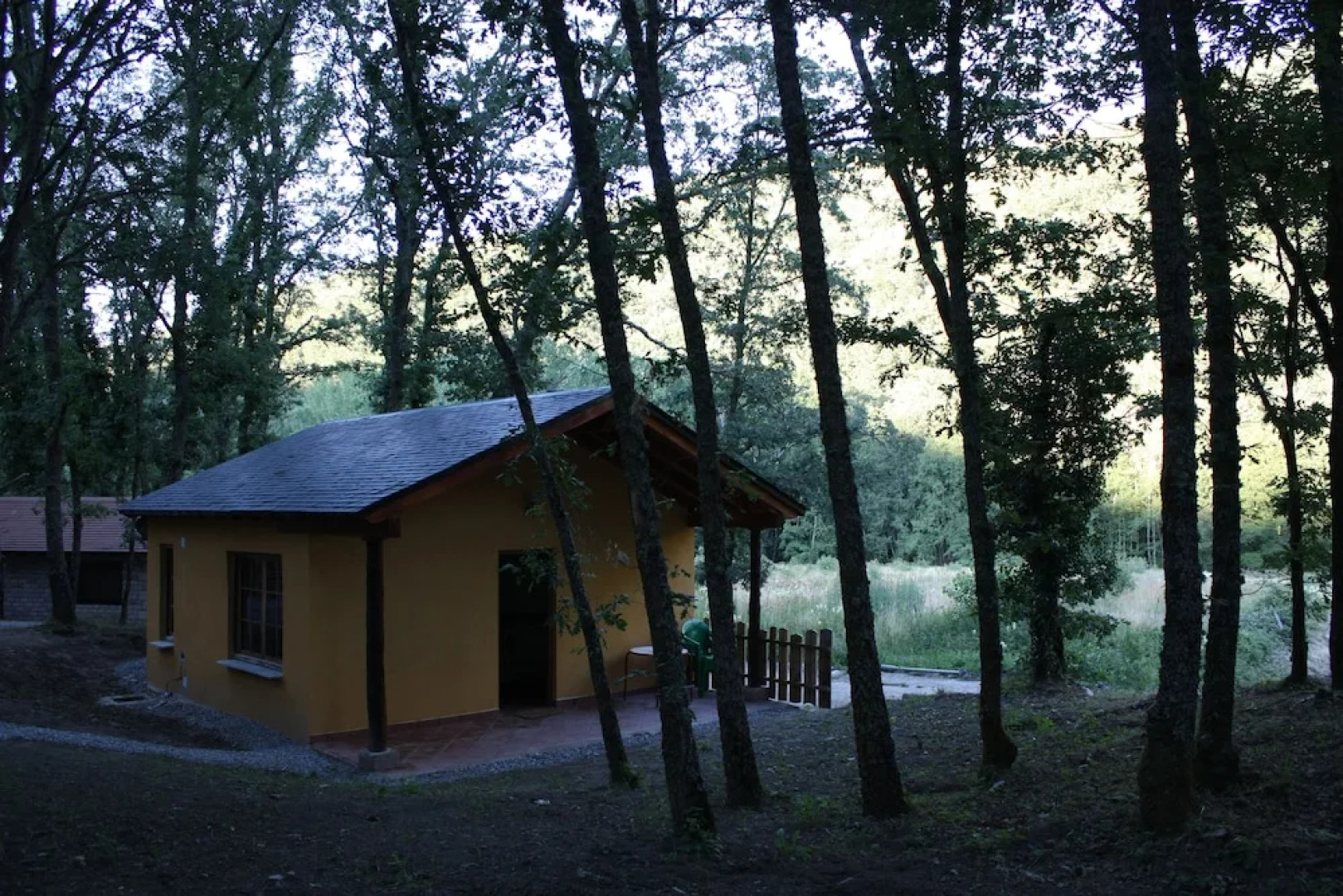 Bungalow-Cabañas en Albergue Valle Do Seo