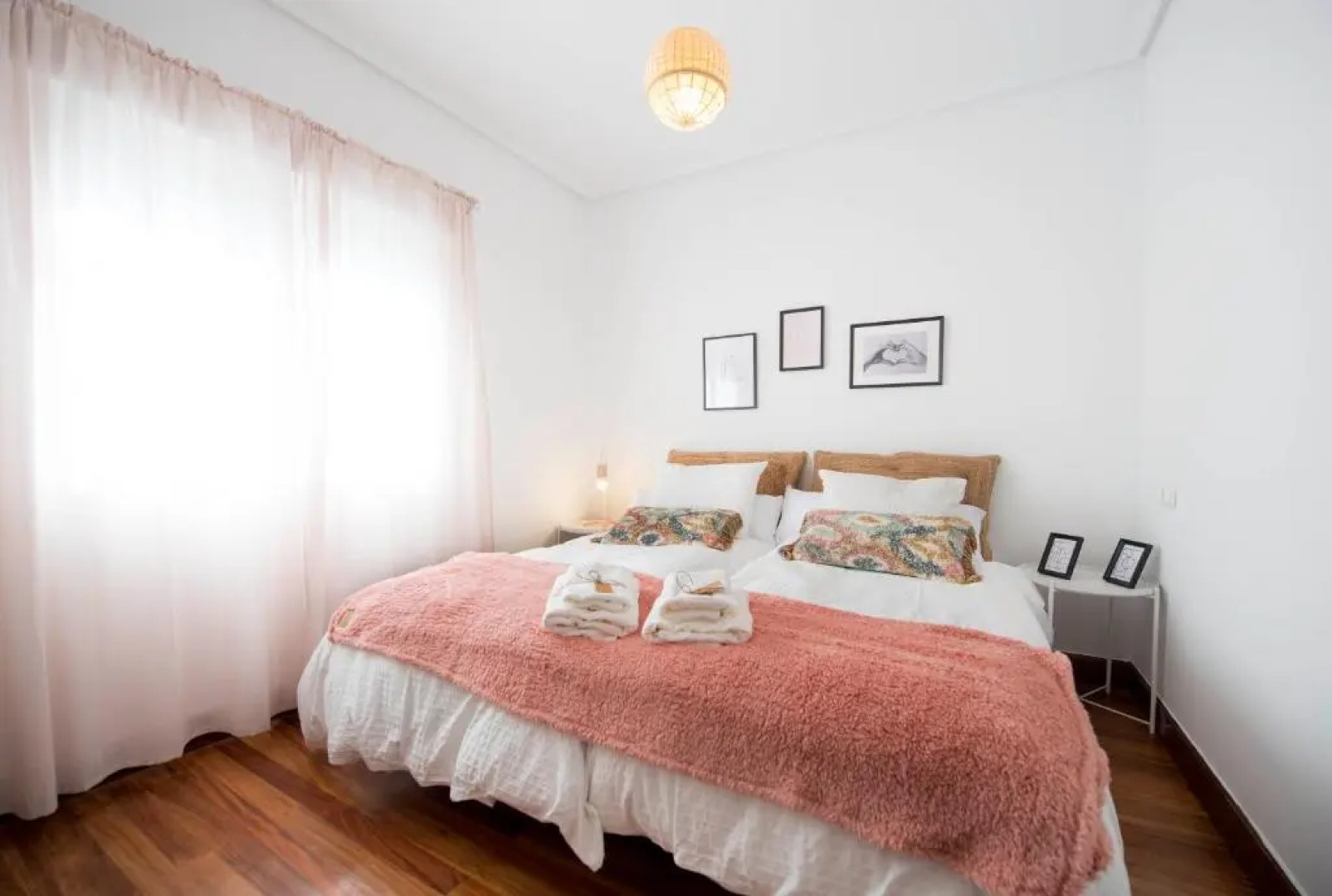 Apartamentos Turisticos Bizkar Bare