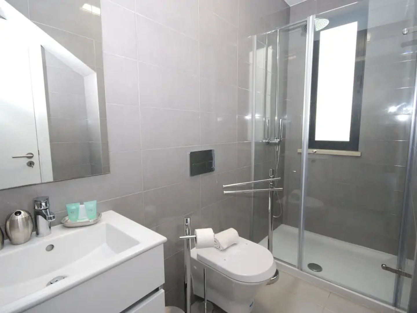 Gorgeous Villa in Salir do Porto With Private Swimming Pool