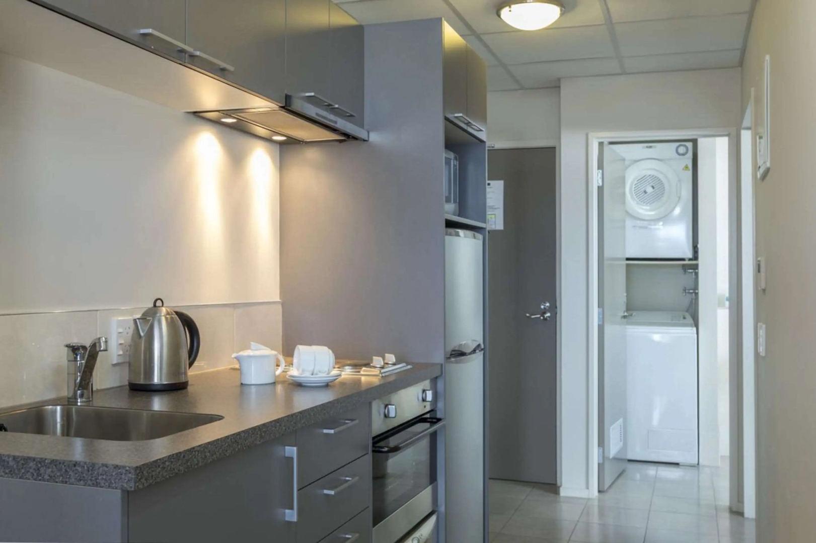 Quality Suites Central Square