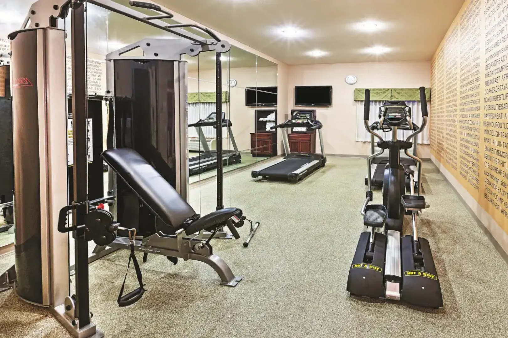 Holiday Inn Express & Suites Ardmore by IHG