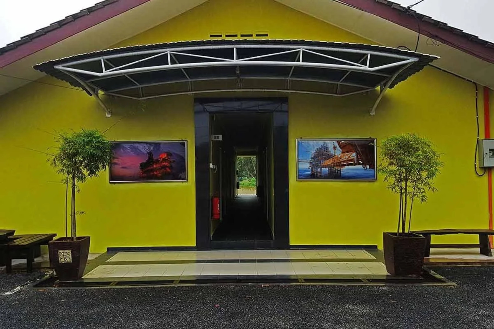 NDE Hotel