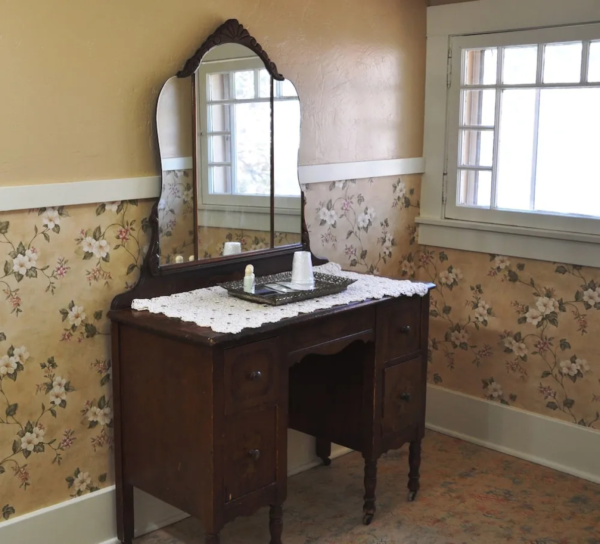 Avenue Hotel Bed and Breakfast