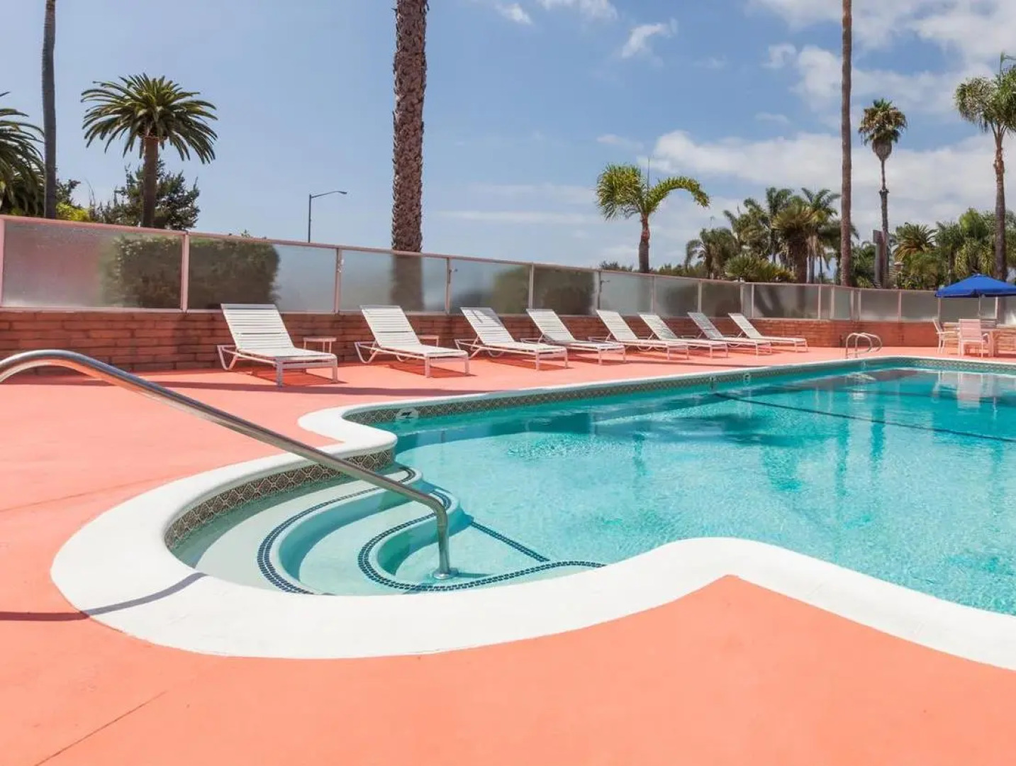 Super 8 Santa Barbara Goleta