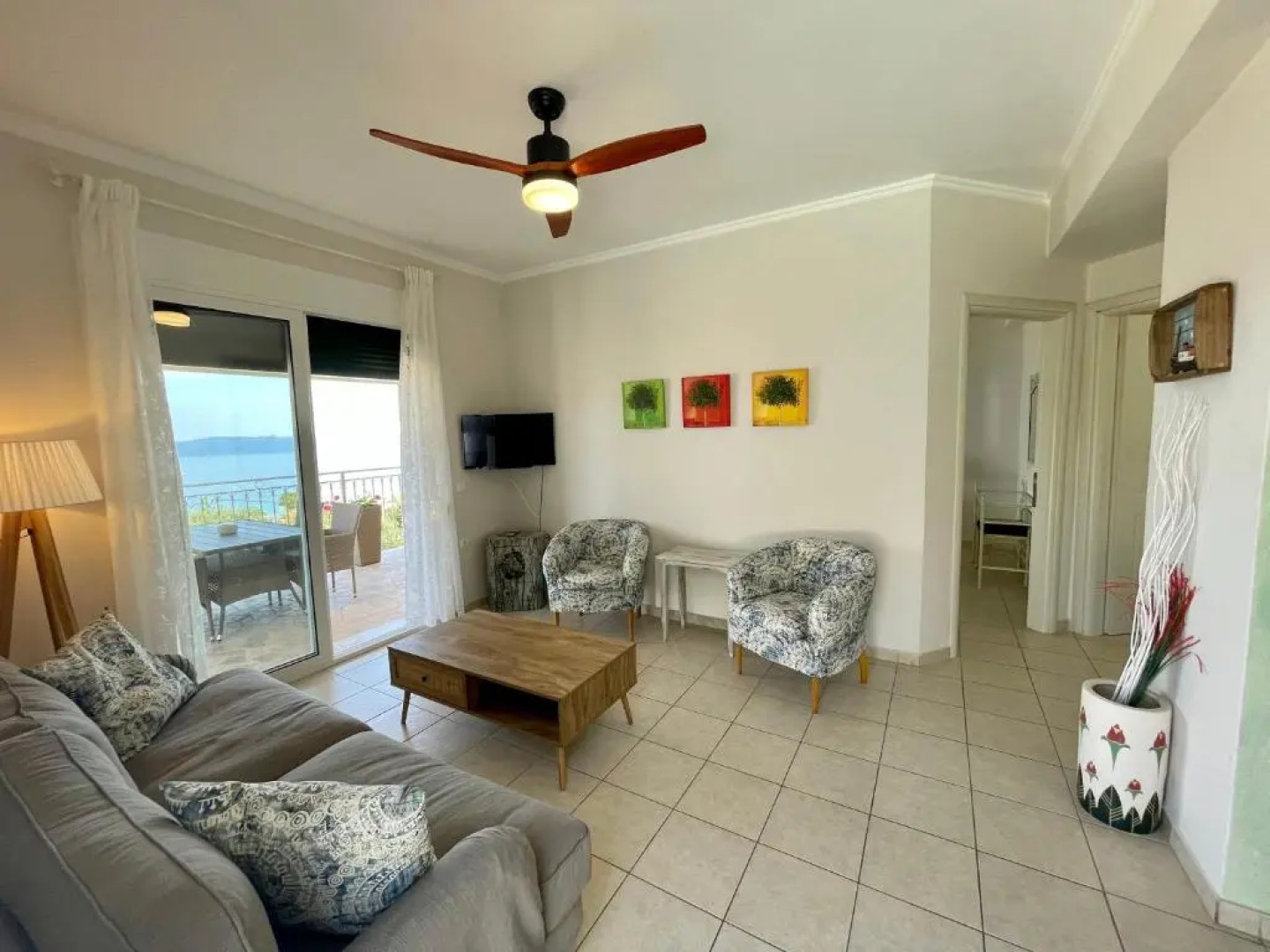 Villa Alemar House with Private pool and Spectacular sea views just 150m to the beach