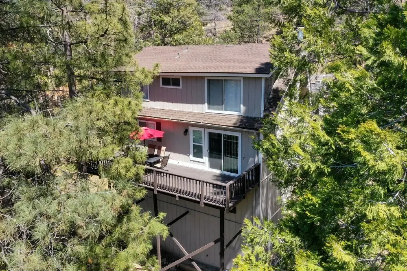 Quiet Lake Arrowhead Retreat w/ Large Deck!