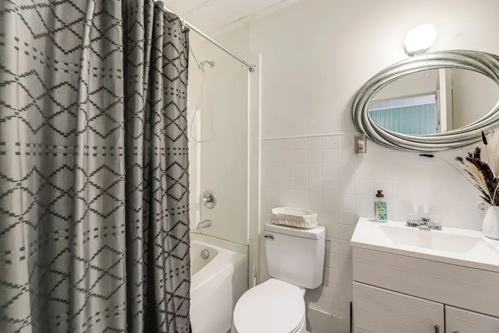 10 Mi to Cape Lookout Ferry: Serene Coastal Escape