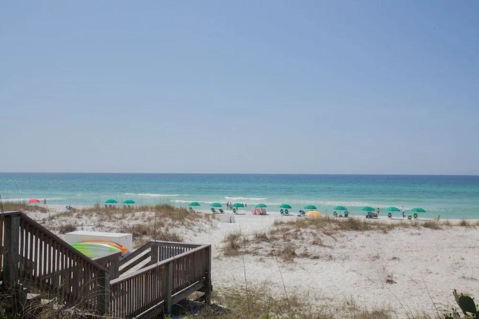 Beach Resort 305 - 1058526 - 1 Br condo by RedAwning