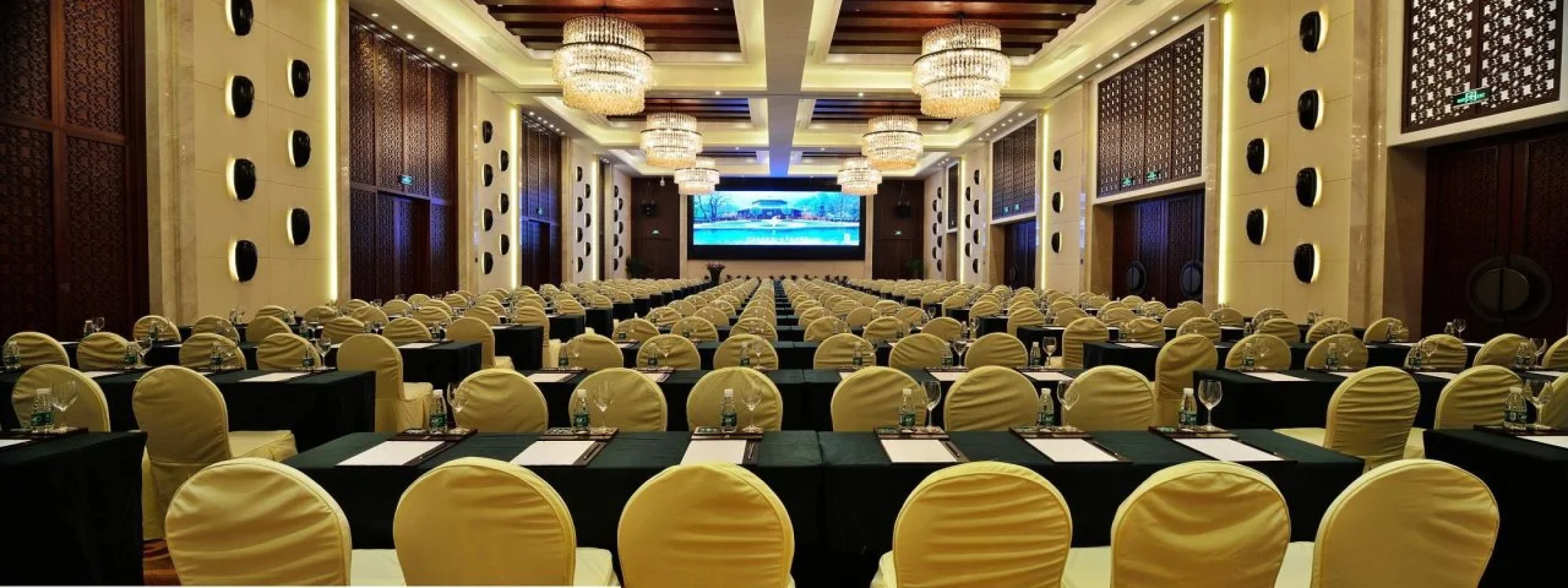 Harmona Resort & Spa Zhangjiajie