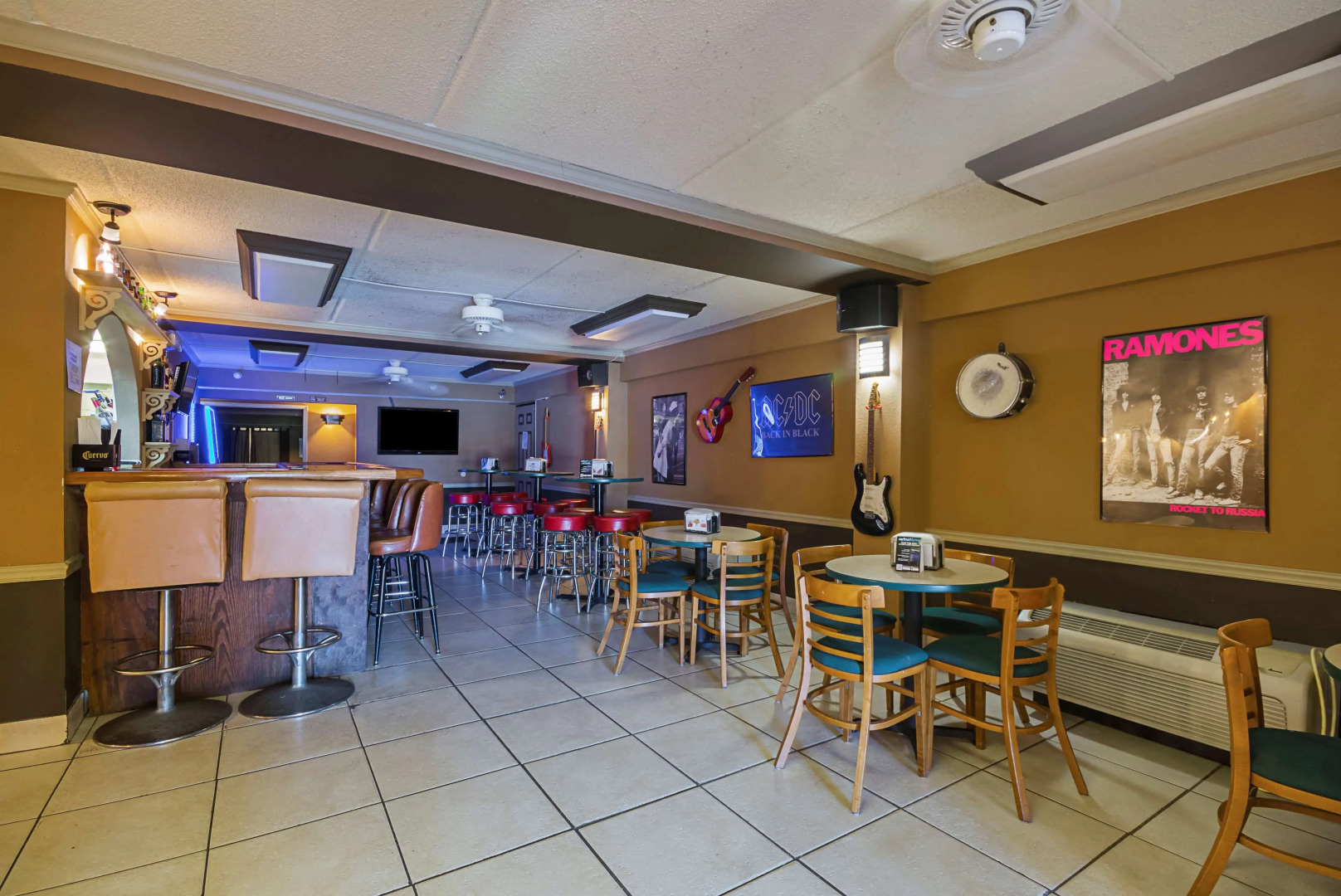 Americas Best Value Inn & Suites Melbourne