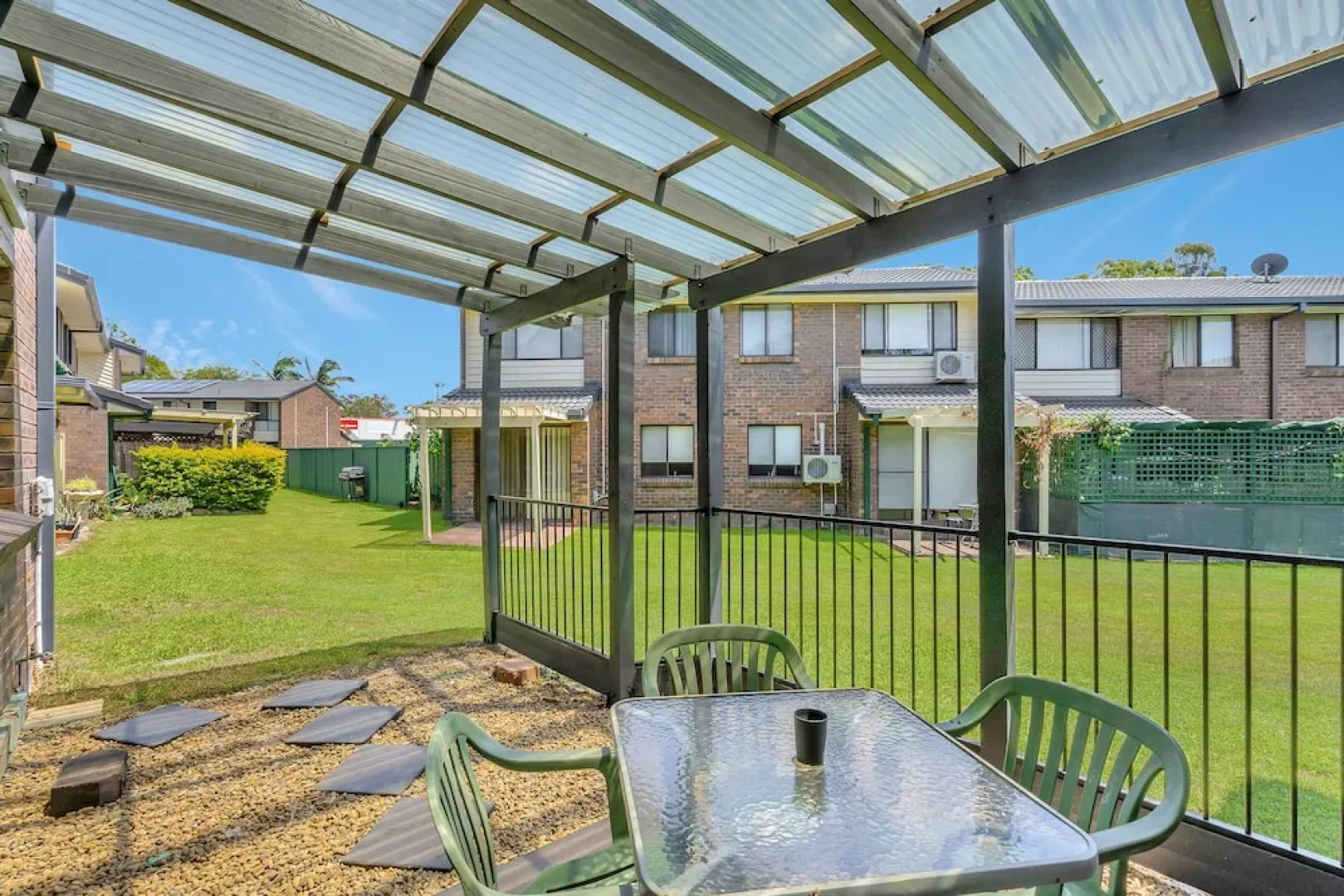 Fountain View Villa - We Accommodate