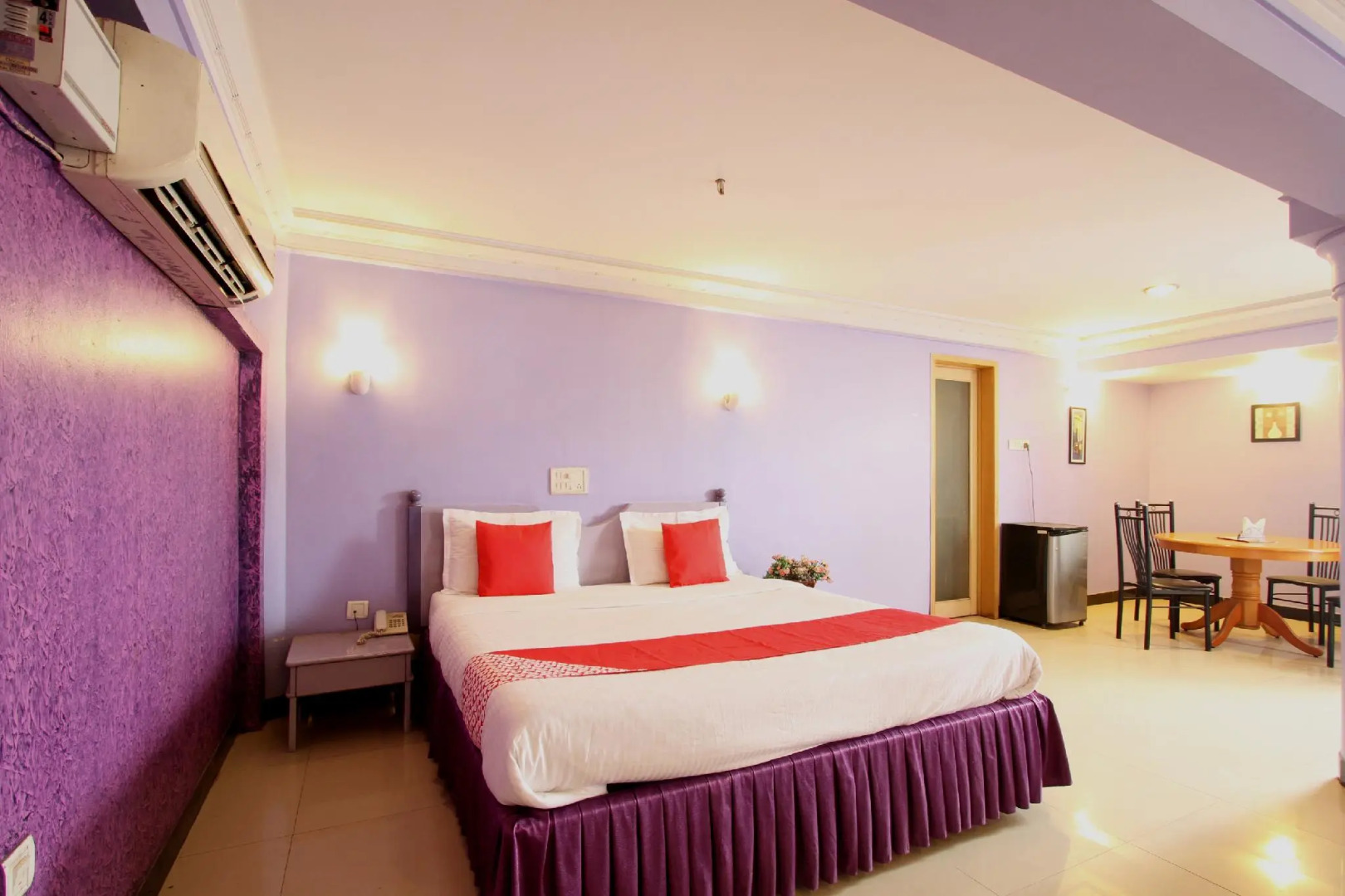 OYO 23182 Hotel Dhammanagi Comforts