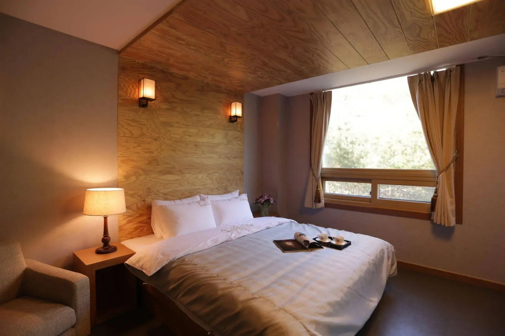 Radiance Tourist Hotel