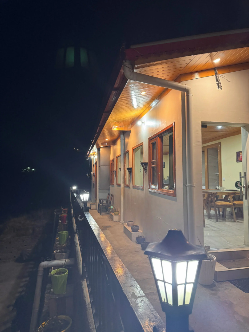 The Vintage Hill Village - Himalayan Boutique Resort