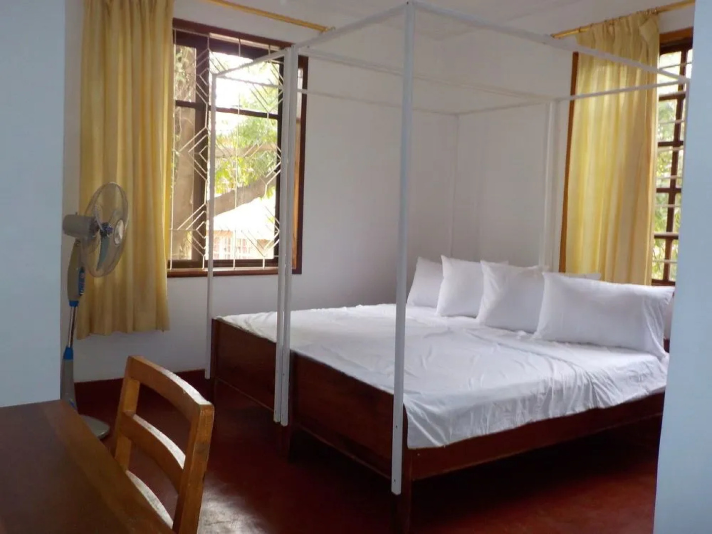 The Pink Daisy Bed and Breakfast