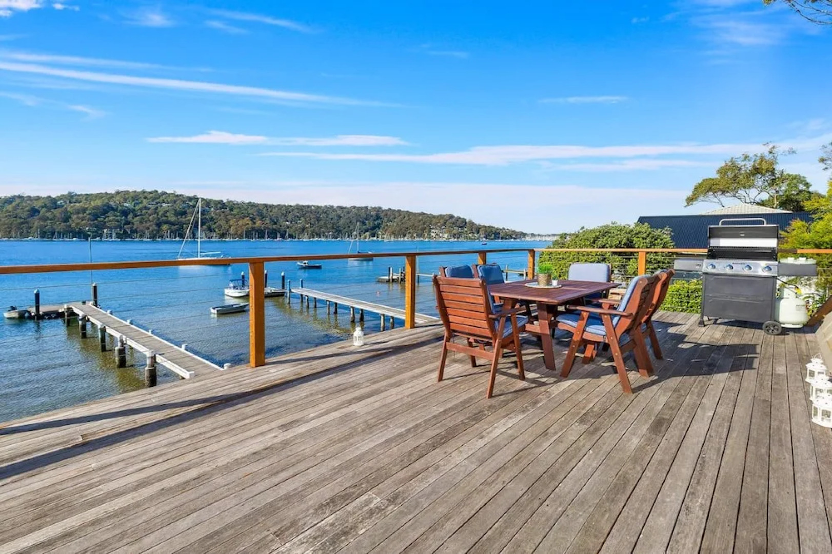 Scotland Island Retreat Water Edge