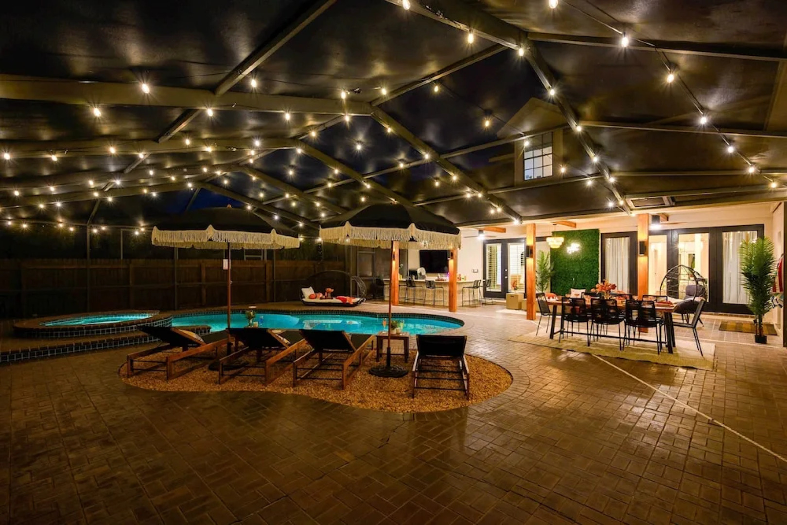 Exciting Valrico Villa w/ Private Pool & Game Room