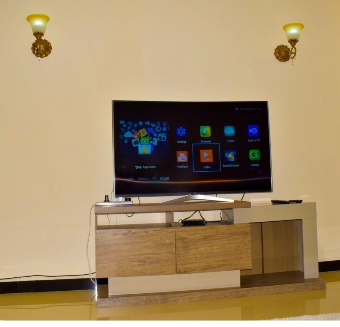 Mayberry Airport homestay