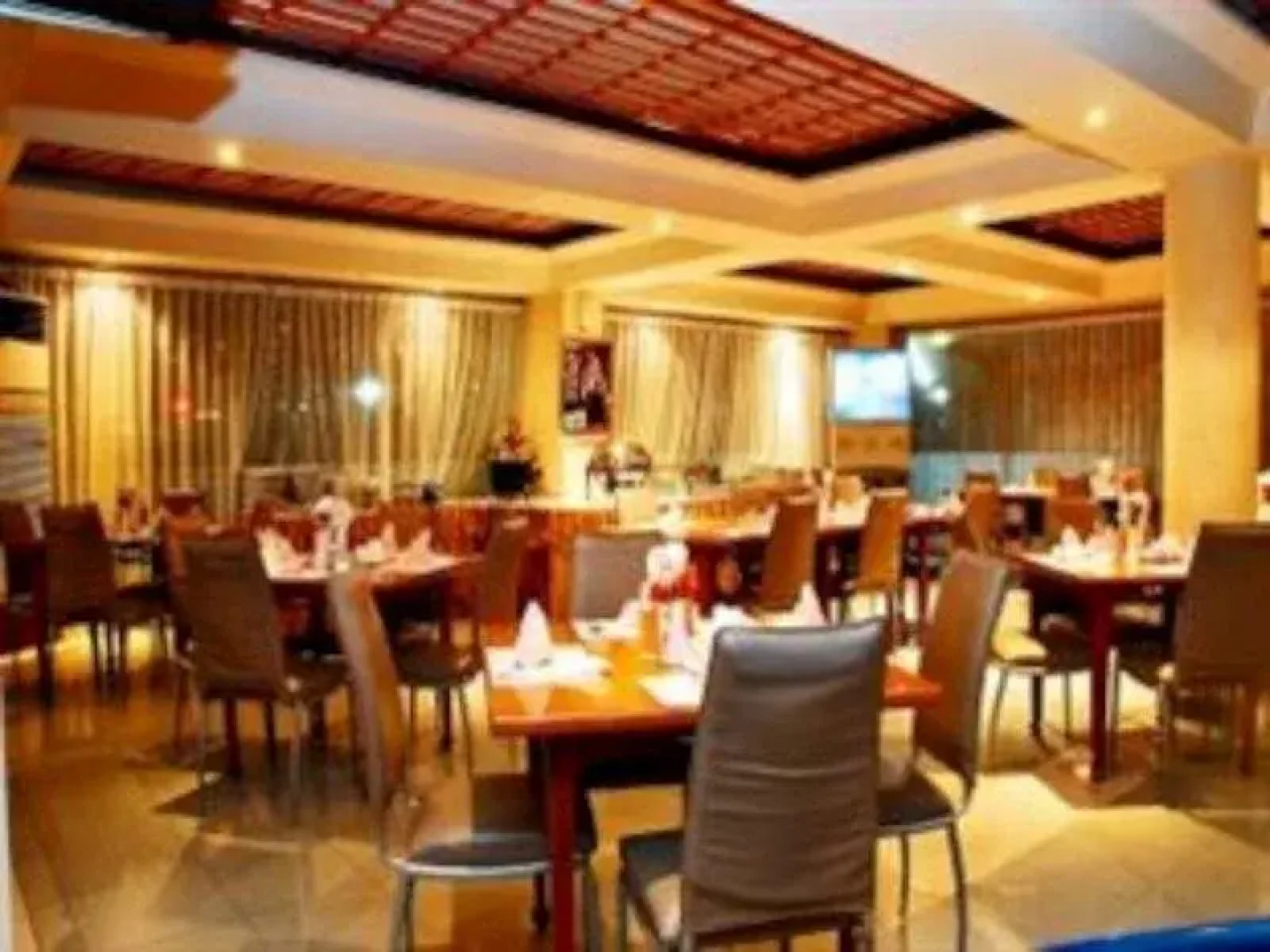 Hotel Royal Regal Surabaya