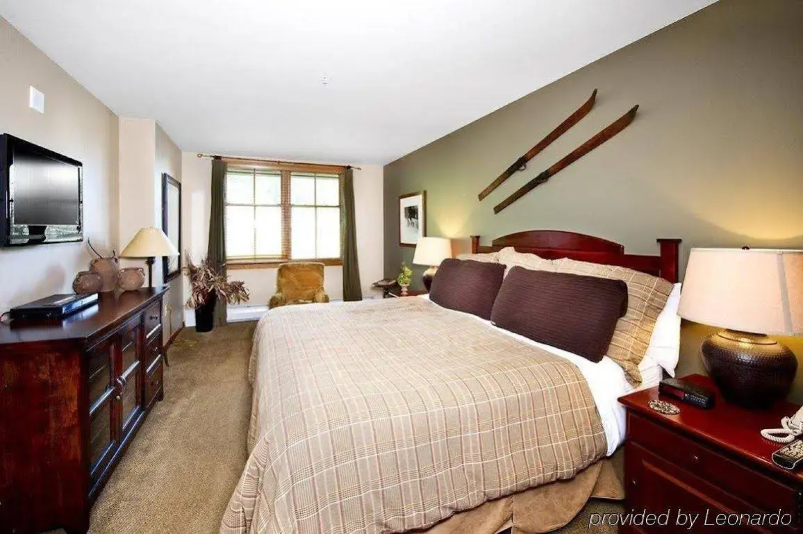 Zephyr Mountain Lodge