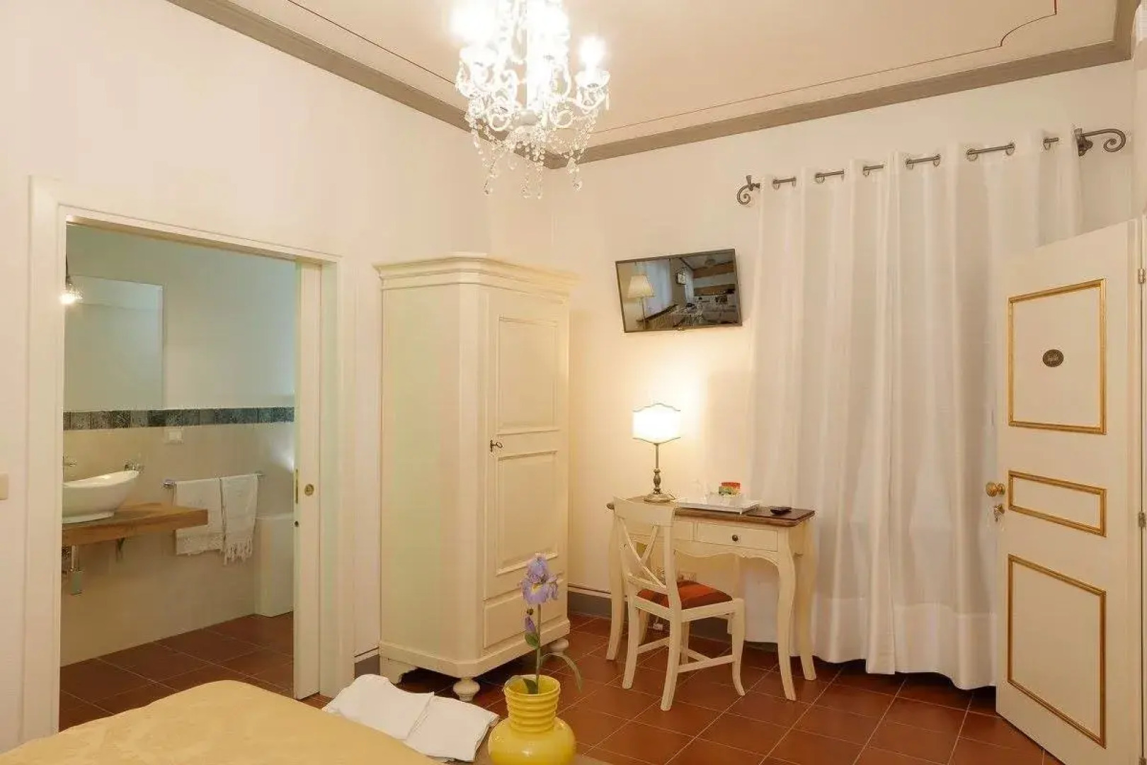 Palazzo Mari Suite & Rooms