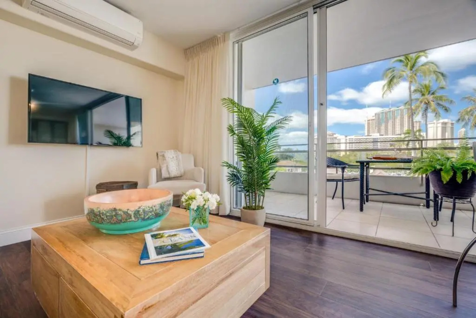 Regency on Beachwalk #51